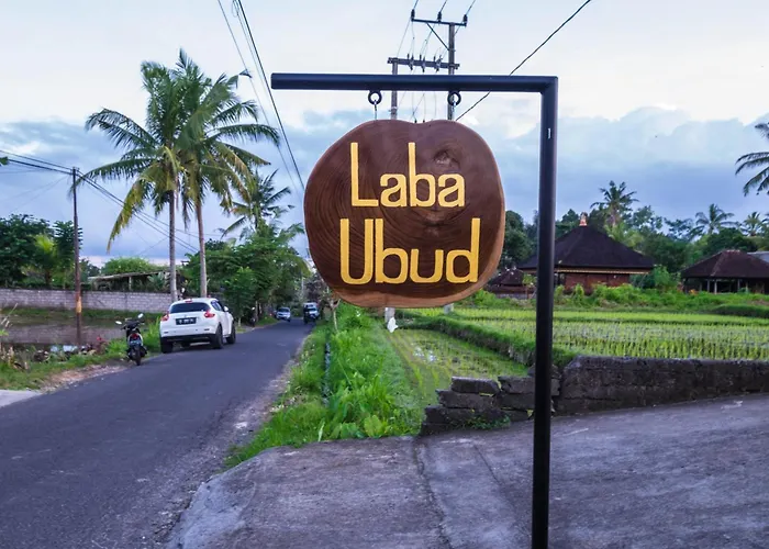 Villa Laba *